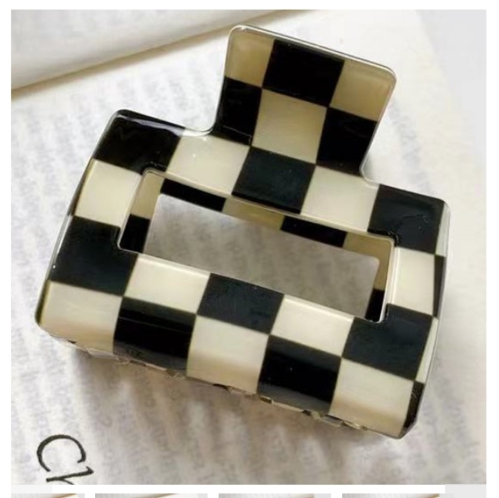 Checkered Hair Clip